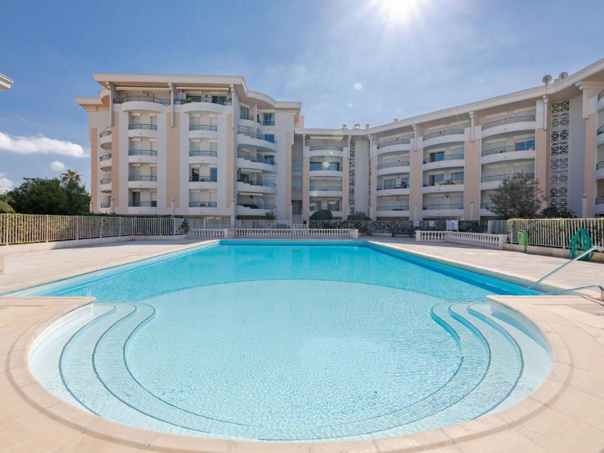 Apartment L'Open-11 By Interhome Frejus Bagian luar foto